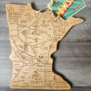 Minnesota Shaped Engraved Wooden Board GREAT CHRISTMAS GIFT! 🎁🎁🎁🎁